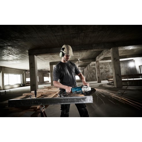 Makita GA9020 Smerigliatrice angolare Ø230mm, 2.200W, 6.600g/min