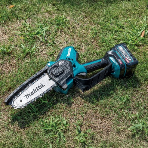 Makita UC029GZ02 Potatore a catena 15 cm XGT 40 V - Senza batteria