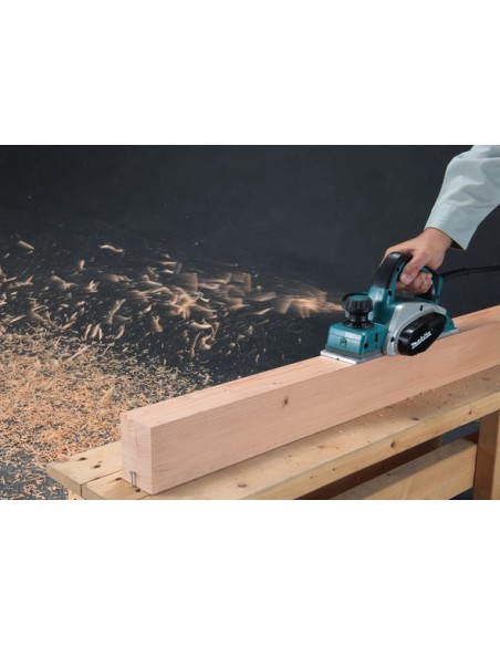 Makita KP0800J Pialla per legno 620W, largh. piallatura 82mm