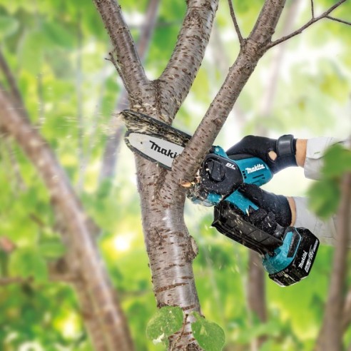 Makita DUC150ZJ Potatore a catena 18V, barra: 150mm - Senza batteria