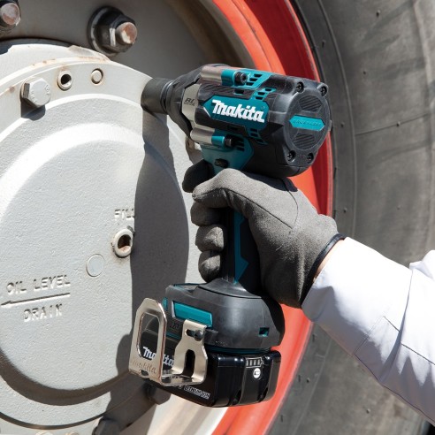 Makita DTW700Z Avvitatore ad impulsi 18V, 700Nm, Att. 1/2"  - Senza batteria