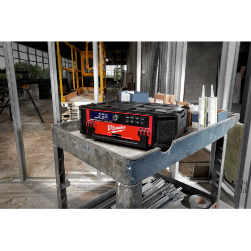 Milwaukee M18 PRCDAB+-0 Radio DAB+ e Caricabatterie M18™ PACKOUT™ Batteria/Corrente 4933472112