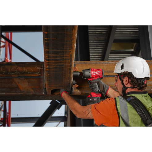 Milwaukee M18 FHIW2F12-502X Avvitatore ad impulsi alta coppia ½ M18 FUEL™ - Con 2 batterie 4933492783