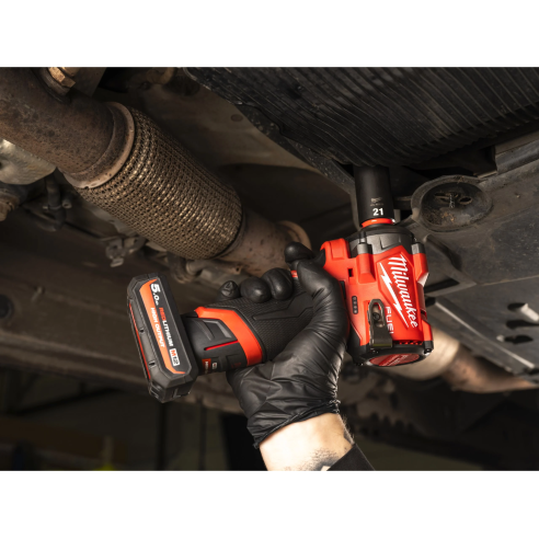 Milwaukee M12 FCIWF38G3-502X Avvitatore ad impulsi compatto M12 FUEL™ 3/8 F - Con 2 batterie 4933493452