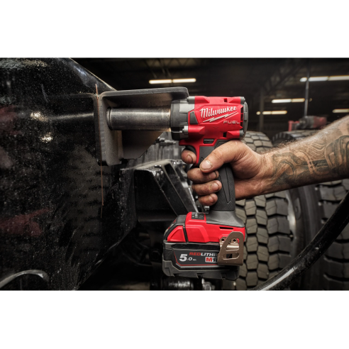 Milwaukee M18 FIW2F12-0X Avvitatore ad impulsi compatto M18 FUEL attacco 1/2 quadro F - Senza batteria 4933478443