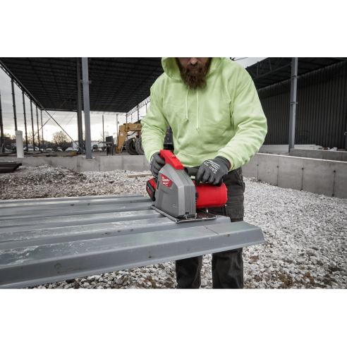 Milwaukee M18 FMCS66-0C Sega circolare per metalli 66 mm M18 FUEL™ - compatibile con guida parallela - Senza batteria 4933472110