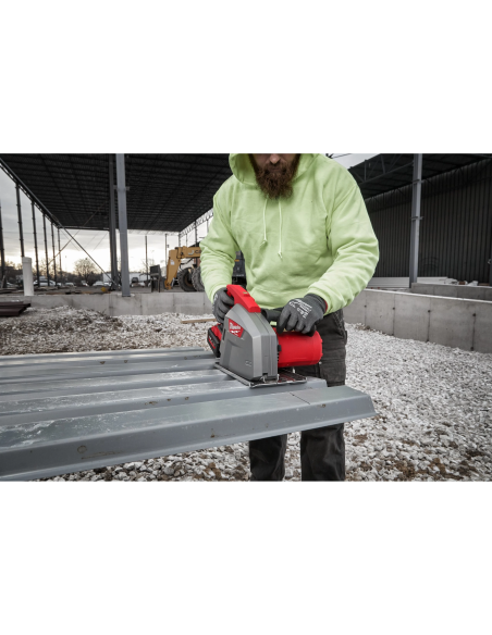 Milwaukee M18 FMCS66-0C Sega circolare per metalli 66 mm M18 FUEL™ - compatibile con guida parallela - Senza batteria 4933472110