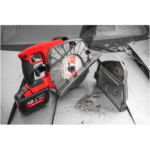 Milwaukee M18 FMCS66-0C Sega circolare per metalli 66 mm M18 FUEL™ - compatibile con guida parallela - Senza batteria 4933472110