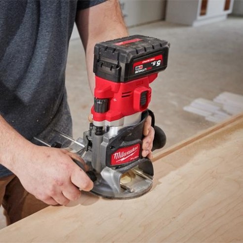 Milwaukee M18 FR12-0X Fresatrice M18 FUEL™ con pinza 12 mm - Senza batteria 4933493304