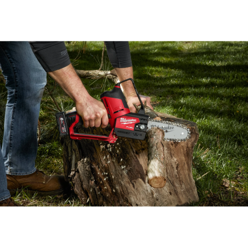 Milwaukee M12 FHS-0 Elettrosega da potatura M12 FUEL™ da 15 cm - Senza batteria 4933472211