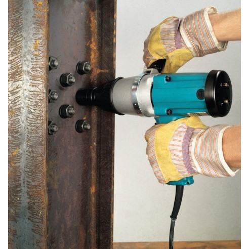 Makita 6906J Avvitatore ad impulsi 850 W - 588Nm