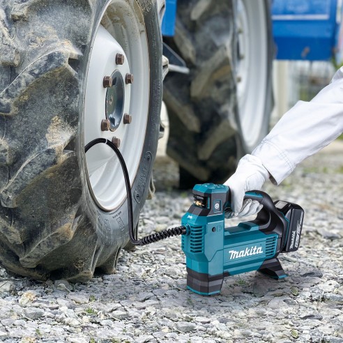 Makita DMP181Z  Compressore portatile LXT  18V - 11,1 bar - 22L/min - Senza batteria